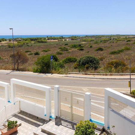 Gigli Hotel Salento Marina Di Pescoluse Zimmer foto