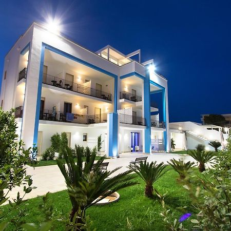 Gigli Hotel Salento Marina Di Pescoluse Exterior foto