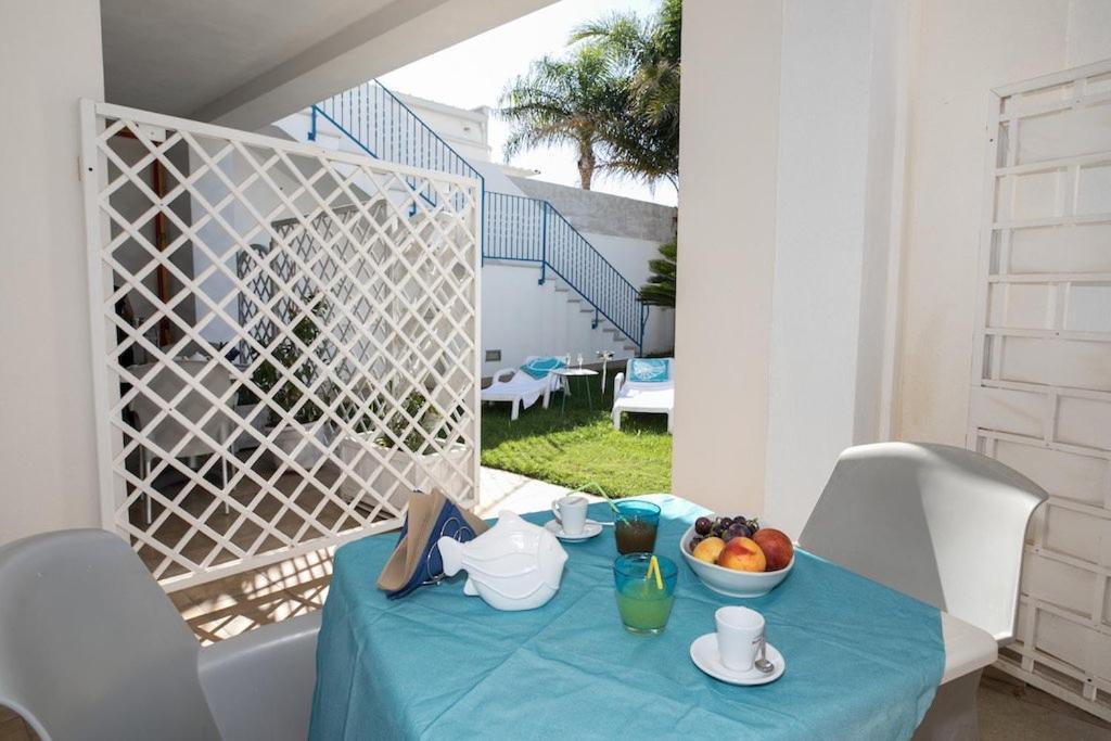 Gigli Hotel Salento Marina Di Pescoluse Exterior foto