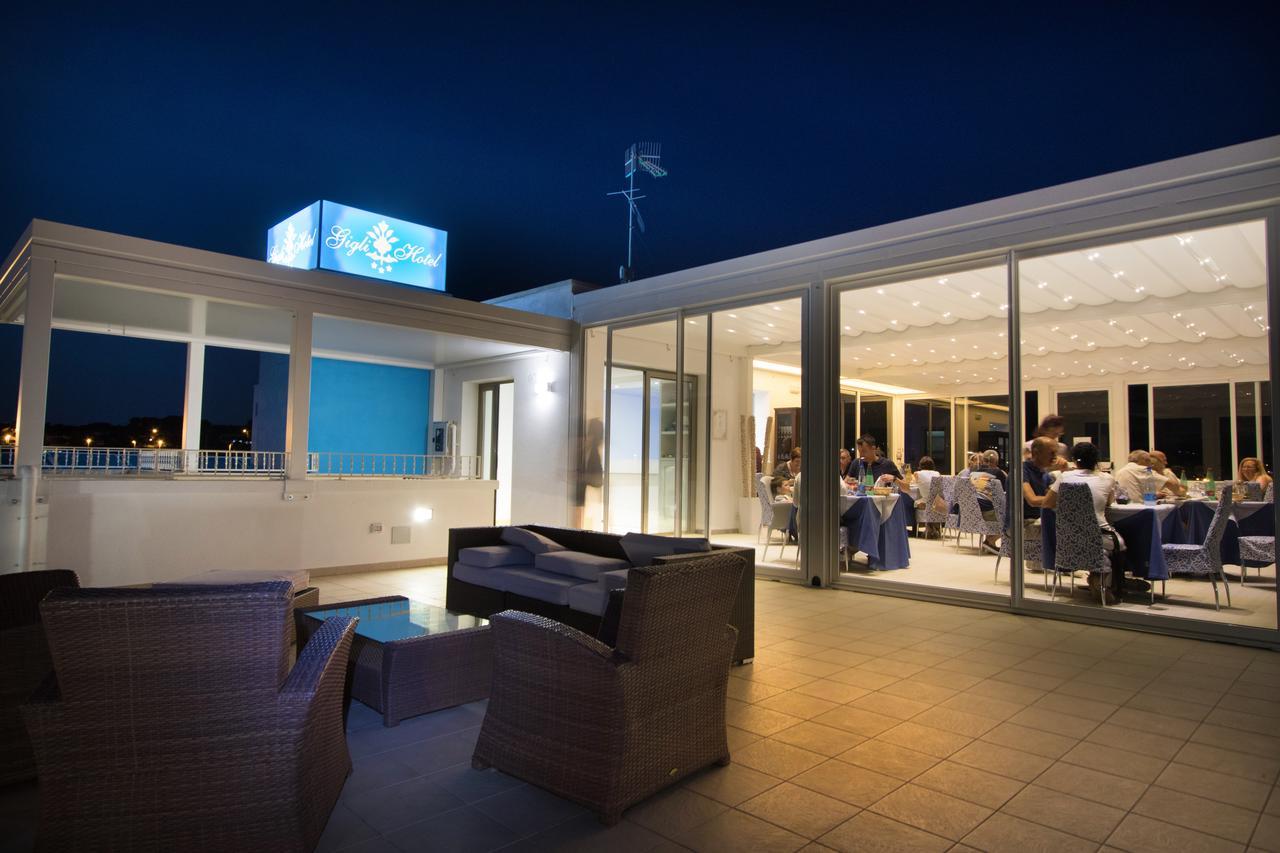 Gigli Hotel Salento Marina Di Pescoluse Exterior foto